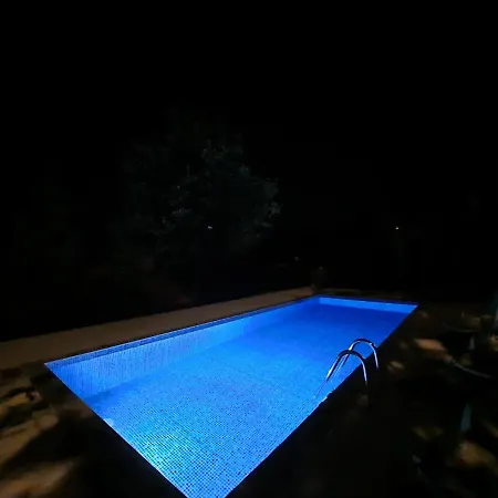 Lägenhet Semizovac Holiday House